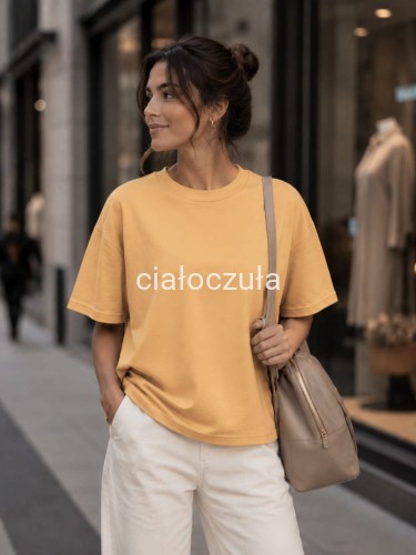 T-shirt w żółtym kolorze z cienkiej dresówki